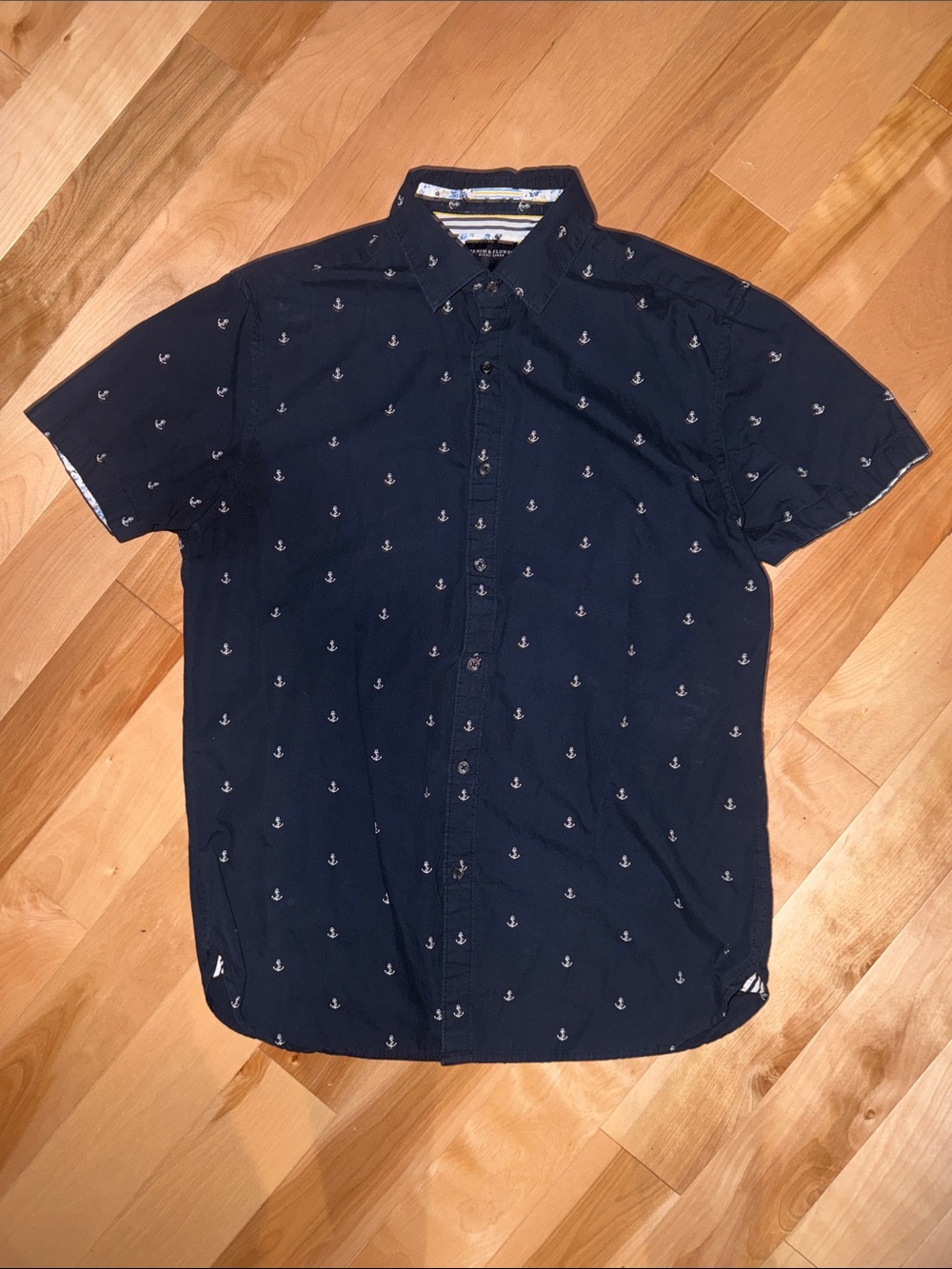 Denim & Flower Navy Short-Sleeve Anchor Button-Down Shirt EUC never never worn